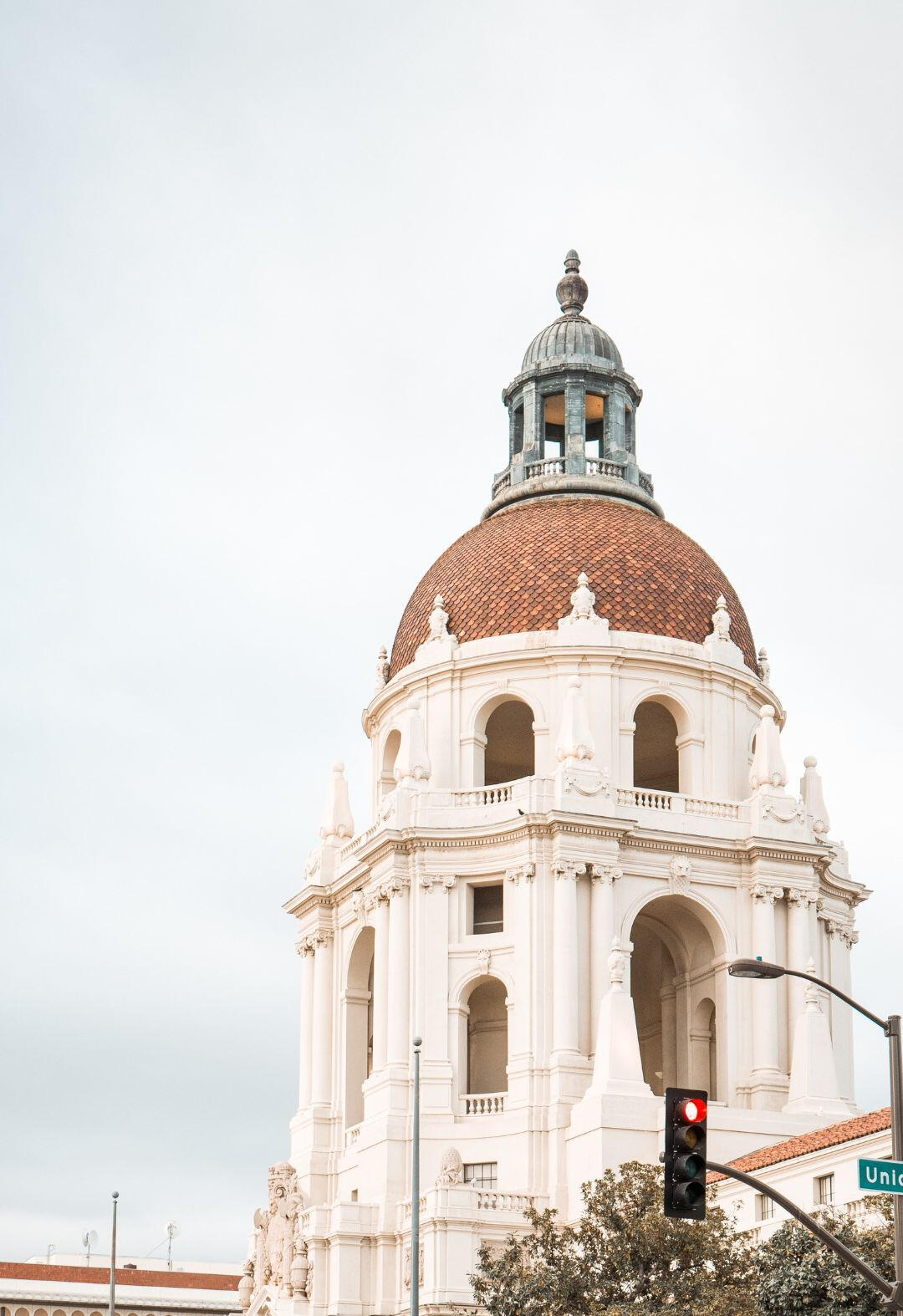 Picture of the rotunda at Pasadena City Hall